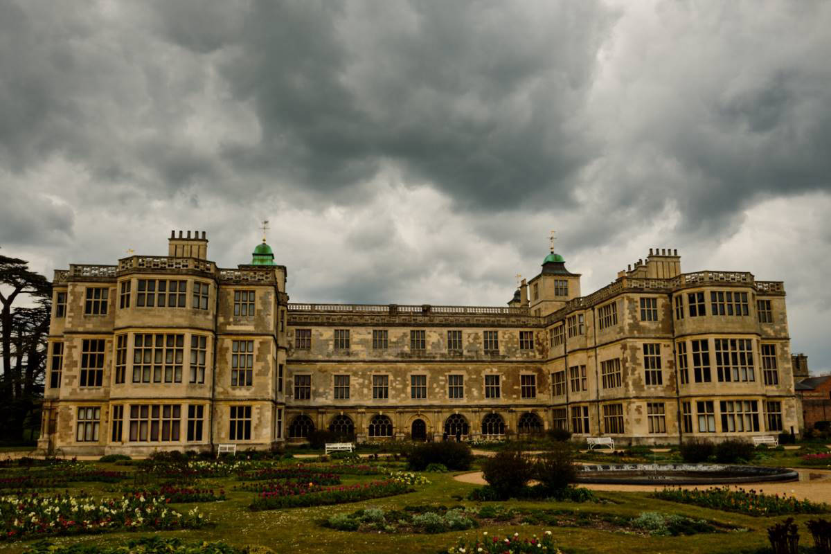 Moody grandeur
